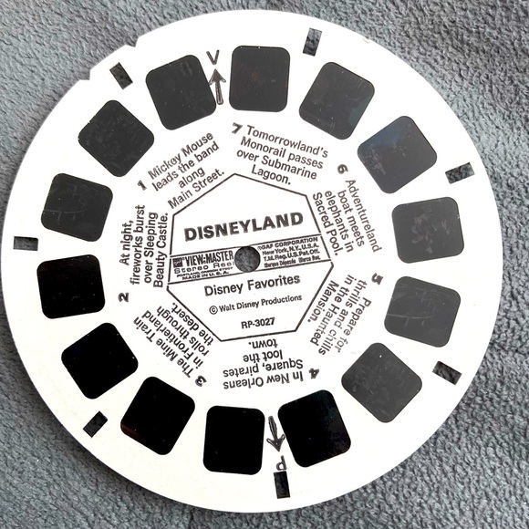 Disneyland DISNEY FAVORITES View Master reel. - Picture 1 of 3